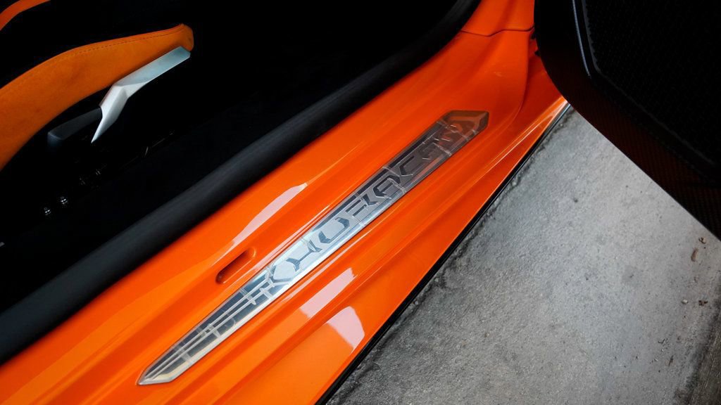 Used 2022 Lamborghini Huracan STO image 72