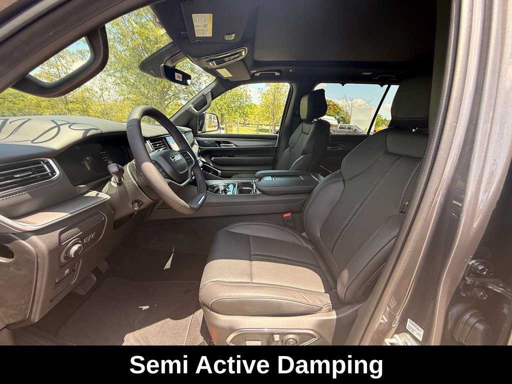 New 2026 Jeep Grand Wagoneer Limited AWD/4WD image 9