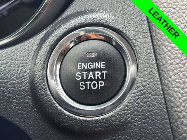 Used 2018 Subaru Outback 3.6R Touring AWD/4WD image 17