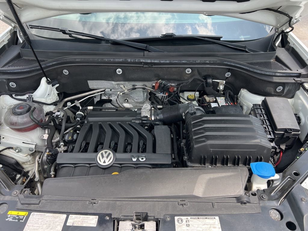 Used 2019 Volkswagen Atlas SEL R-Line FWD image 11