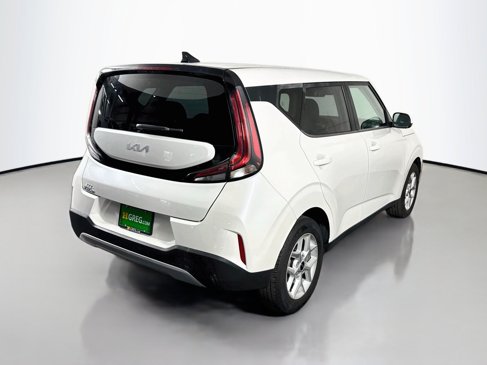 Used 2023 Kia Soul LX w/ LX Technology Package FWD image 10