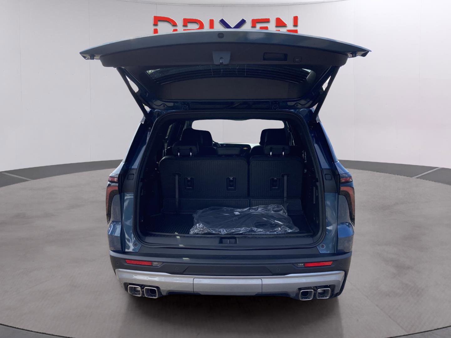 New 2026 Chevrolet Traverse LT w/ Driver Confidence Package image 33