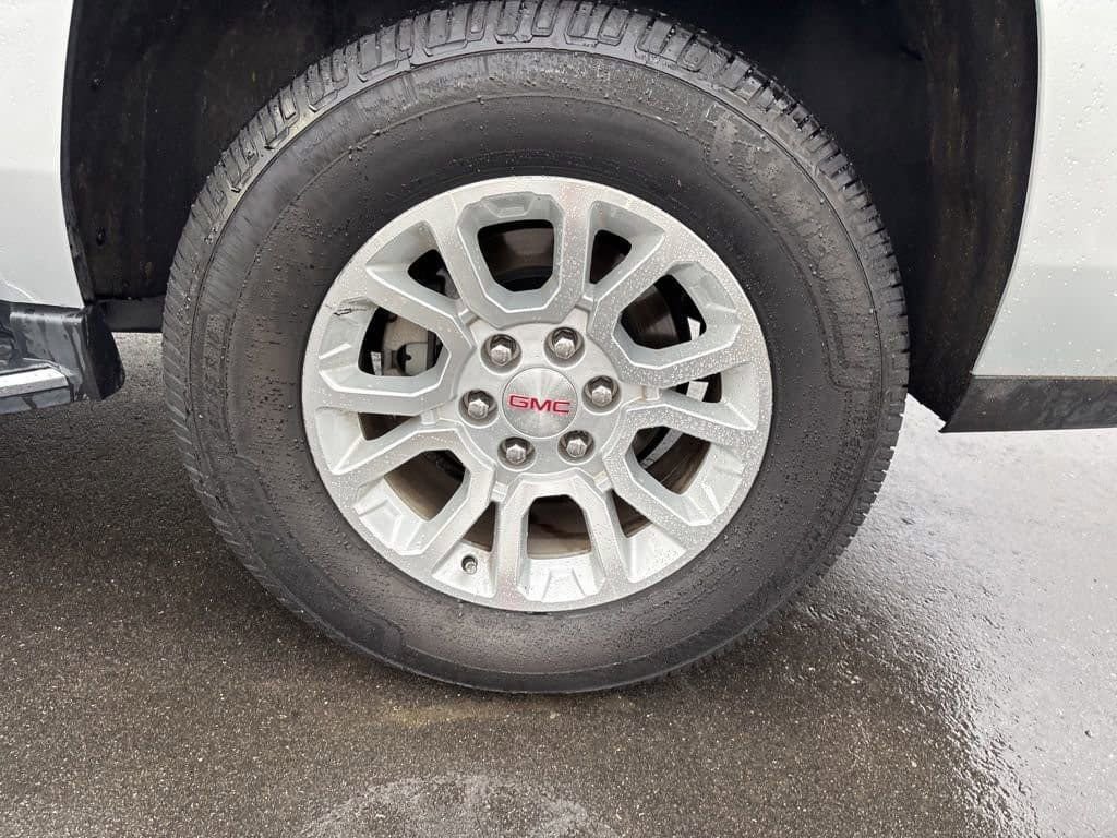 Used 2020 GMC Yukon SLT w/ Open Road Package image 15