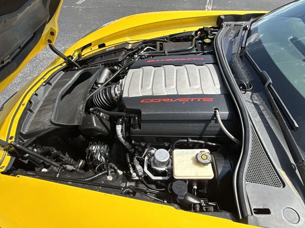 Used 2015 Chevrolet Corvette Stingray Z51 w/ 2LT Preferred Equipment Group image 14