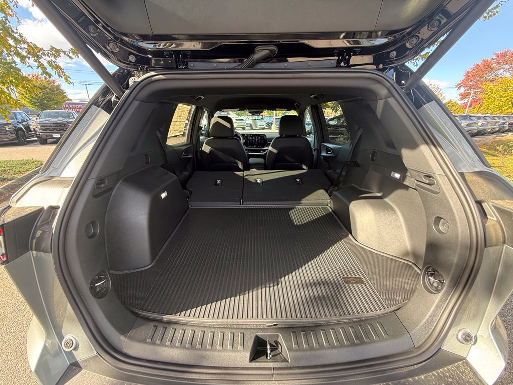 New 2027 Chevrolet Equinox RS w/ Safety and Technology Package AWD/4WD image 30