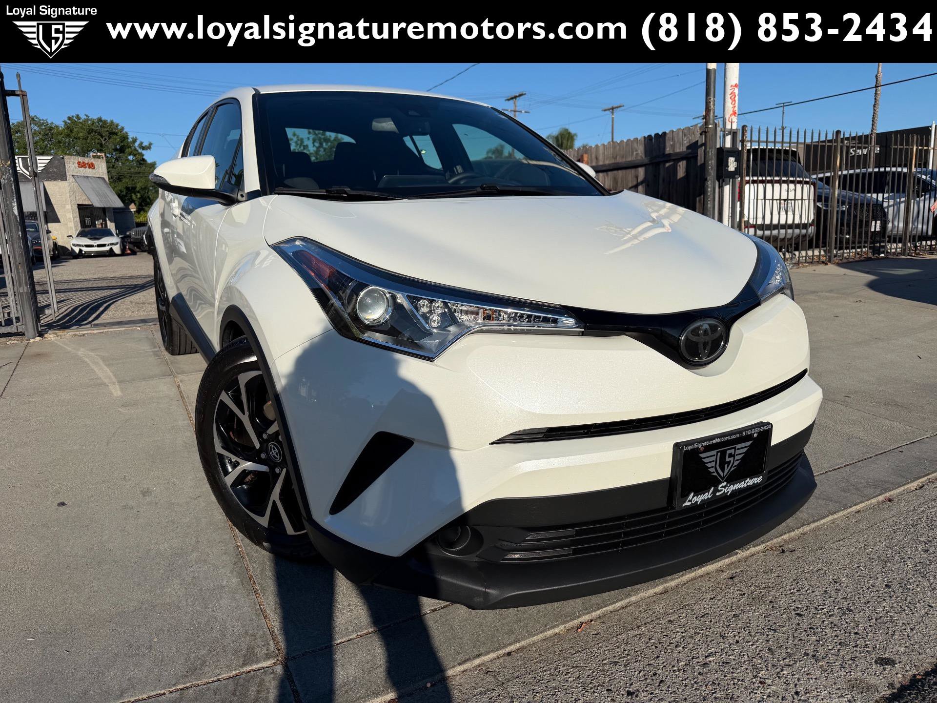 Used 2018 Toyota C-HR XLE FWD image 1