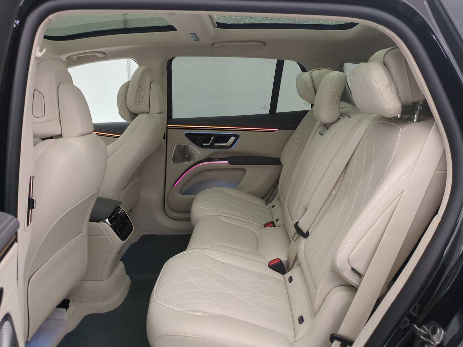 Used 2023 Mercedes-Benz EQS 580 4MATIC SUV image 19