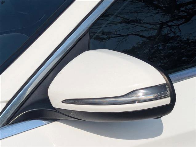 Used 2019 Mercedes-Benz C 300 4MATIC Sedan image 15