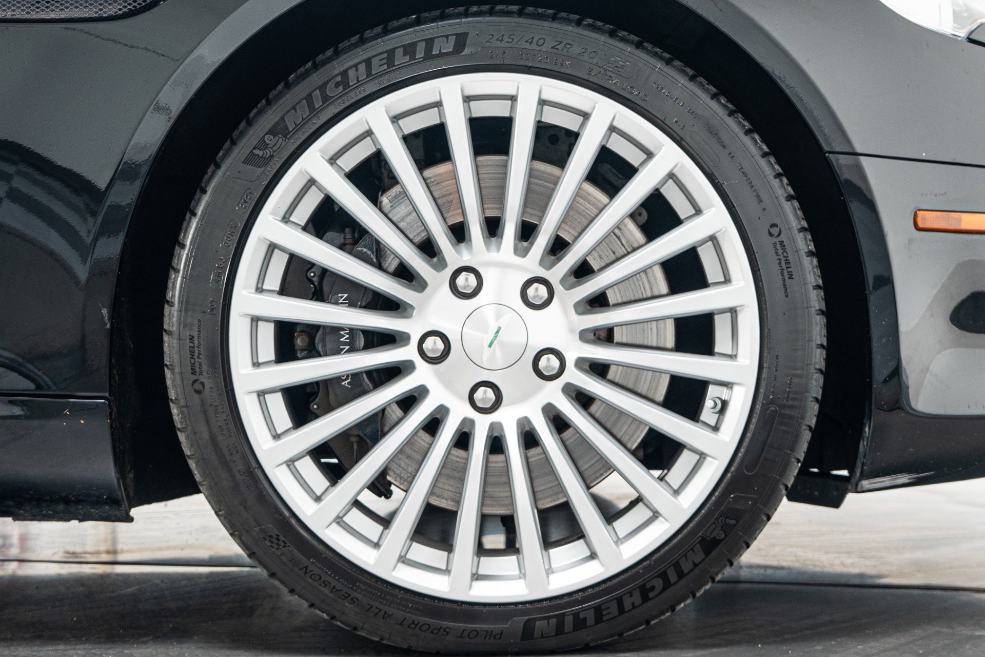 Used 2012 Aston Martin Rapide RWD image 46