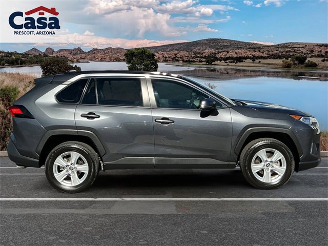 Used 2019 Toyota RAV4 XLE image 2