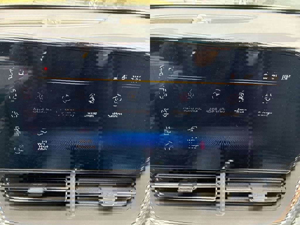 New 2026 Chevrolet Trax LT w/ LT Convenience Package image 9