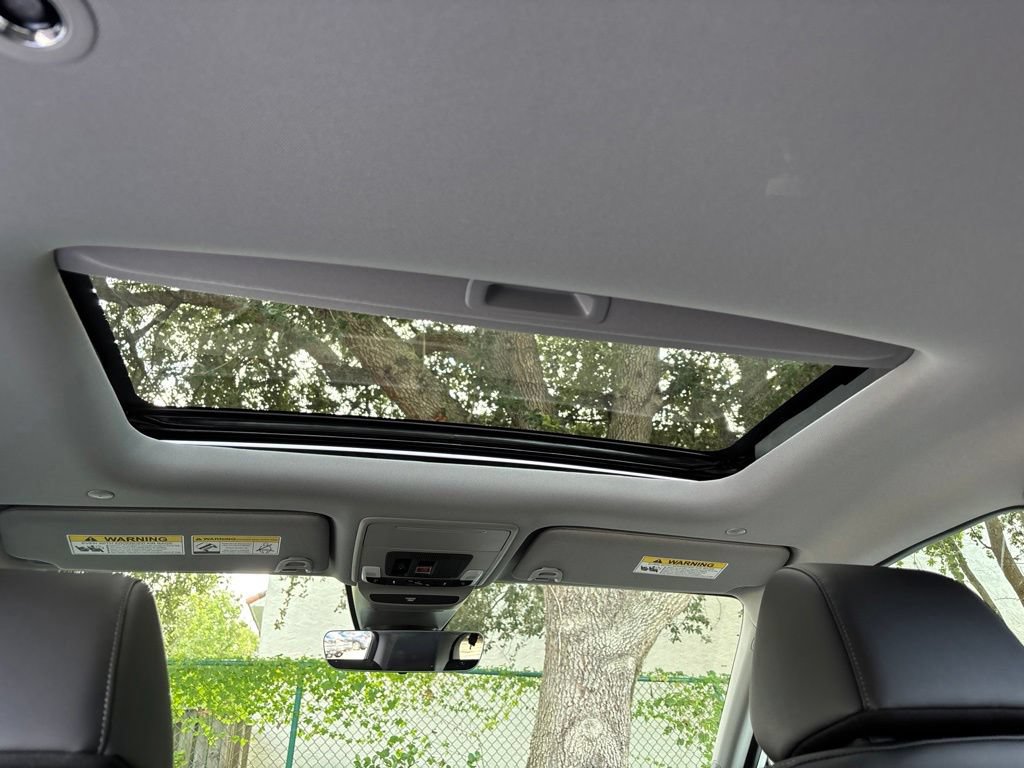 New 2026 Acura ADX FWD image 20