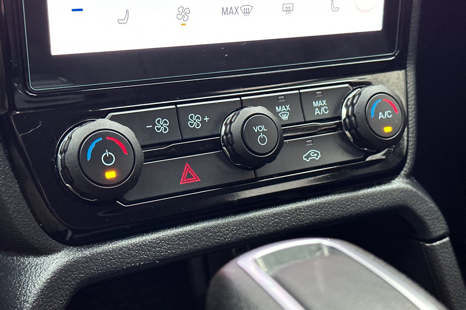 Used 2025 Ford Ranger XLT w/ Equipment Group 301A High image 26