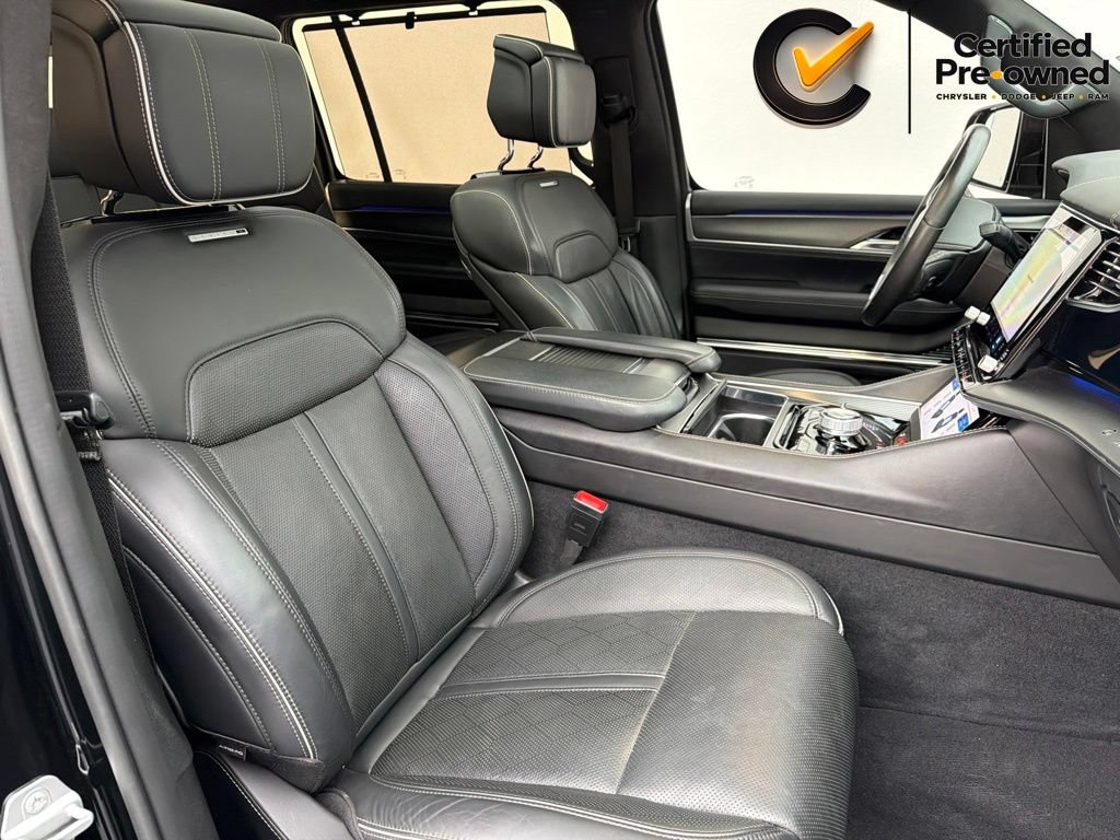 Certified 2023 Jeep Grand Wagoneer Series II AWD/4WD image 42