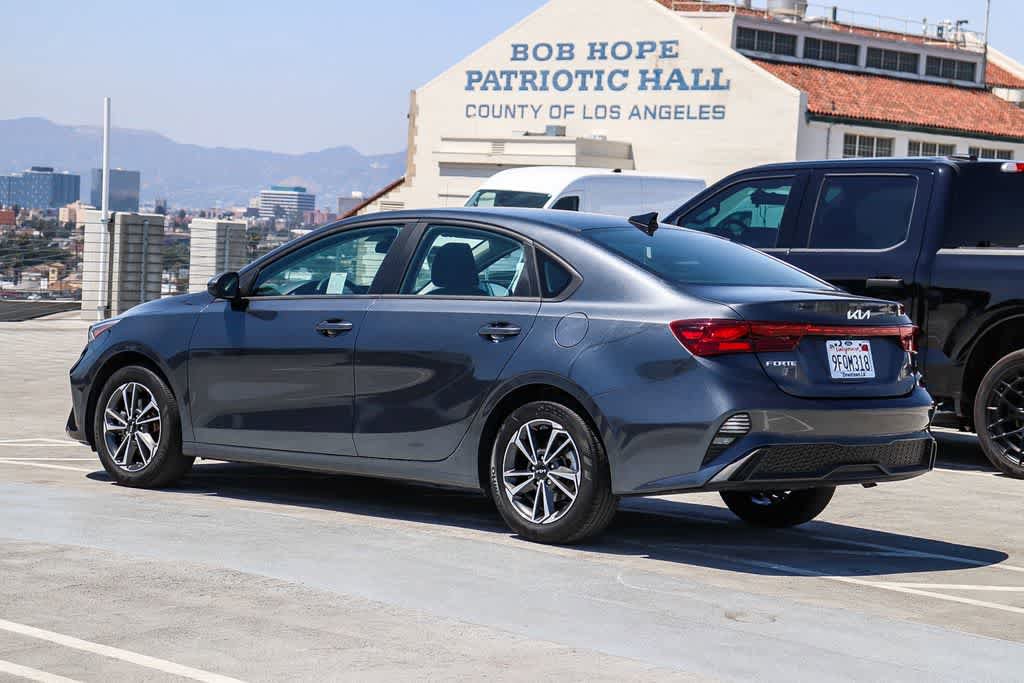 Used 2023 Kia Forte LXS FWD image 6