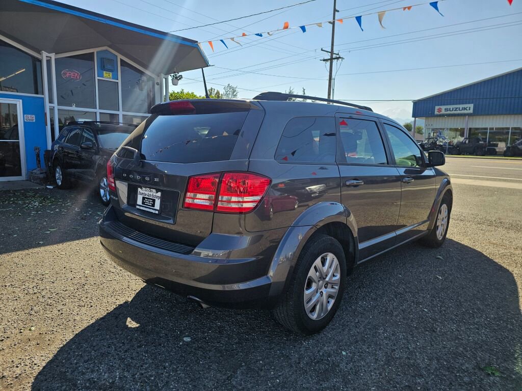 Used 2019 Dodge Journey SE image 7