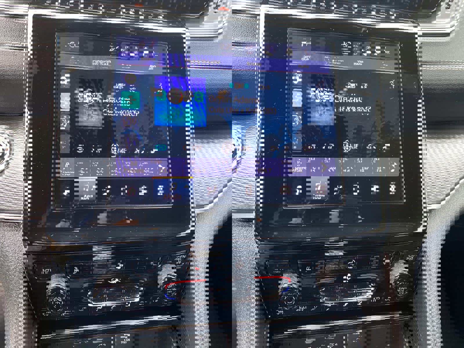 Certified 2024 Jeep Grand Cherokee Altitude image 11