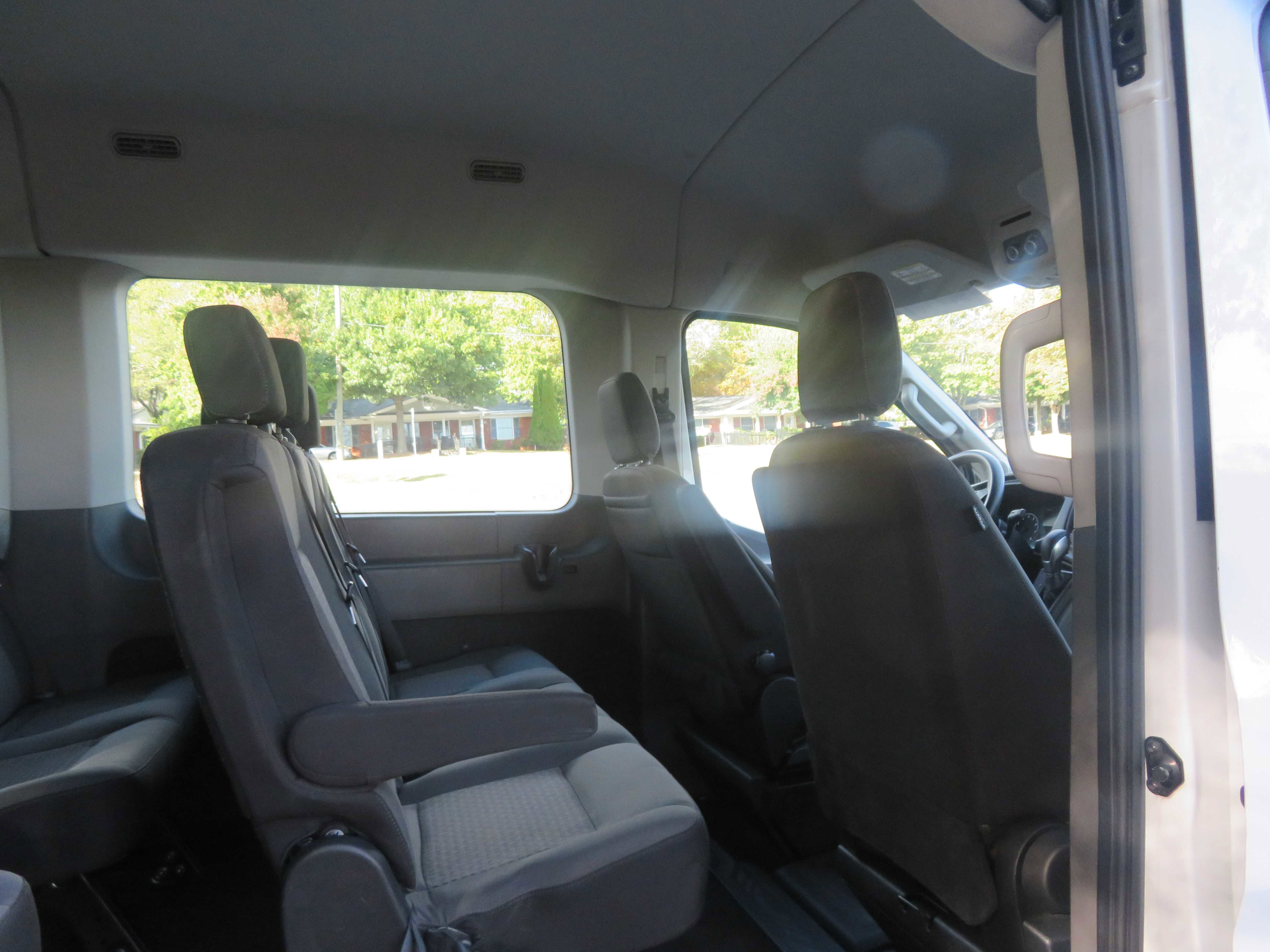 Used 2021 Ford Transit 350 XLT image 24