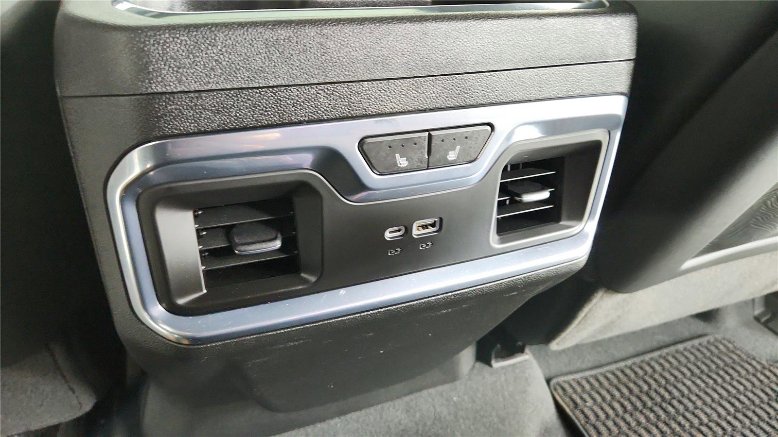 Used 2023 GMC Sierra 1500 Denali Ultimate AWD/4WD image 35