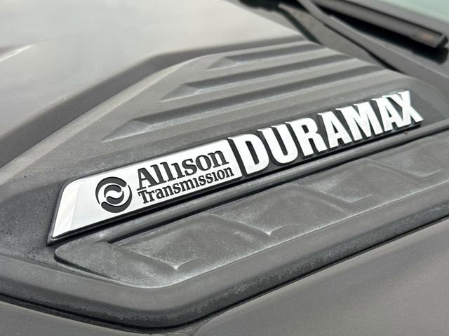 Used 2024 Chevrolet Silverado 2500 LTZ w/ LTZ Premium Package image 6