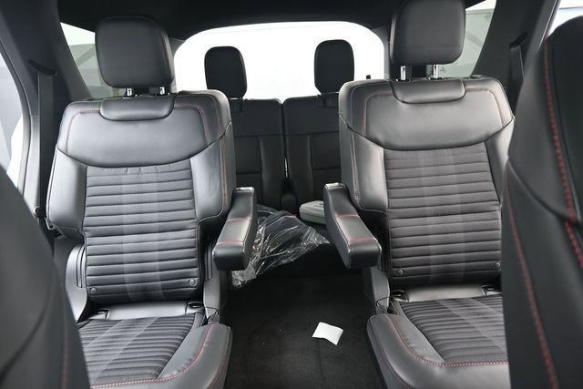 New 2026 Ford Explorer ST-Line AWD/4WD image 19