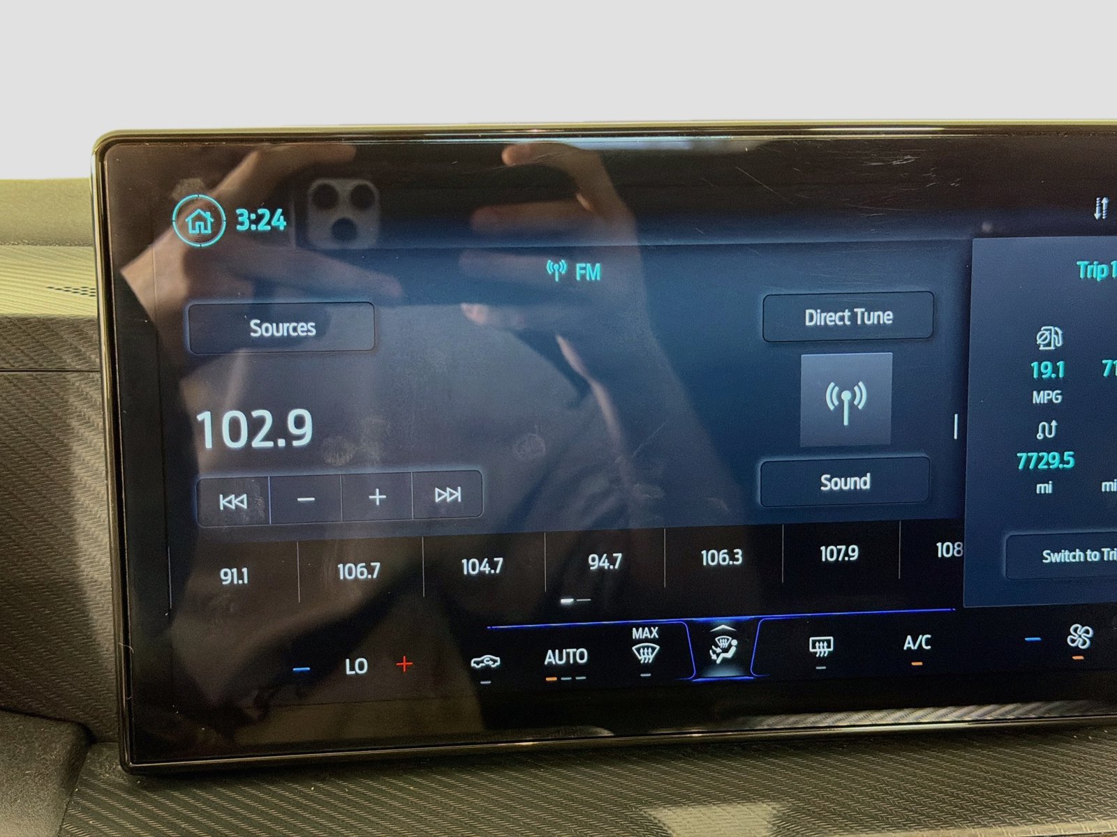Used 2024 Ford Mustang Coupe RWD image 14