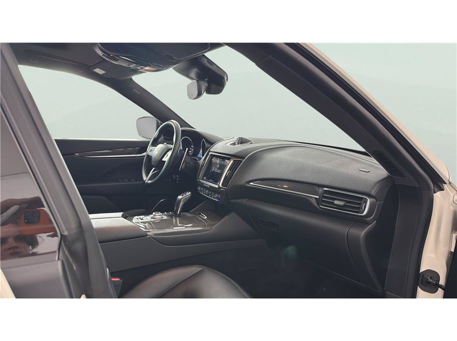 Used 2019 Maserati Levante S AWD/4WD image 20