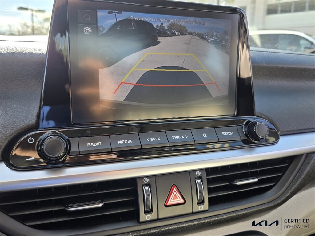 Certified 2022 Kia Forte LXS w/ LXS Technology Package image 23