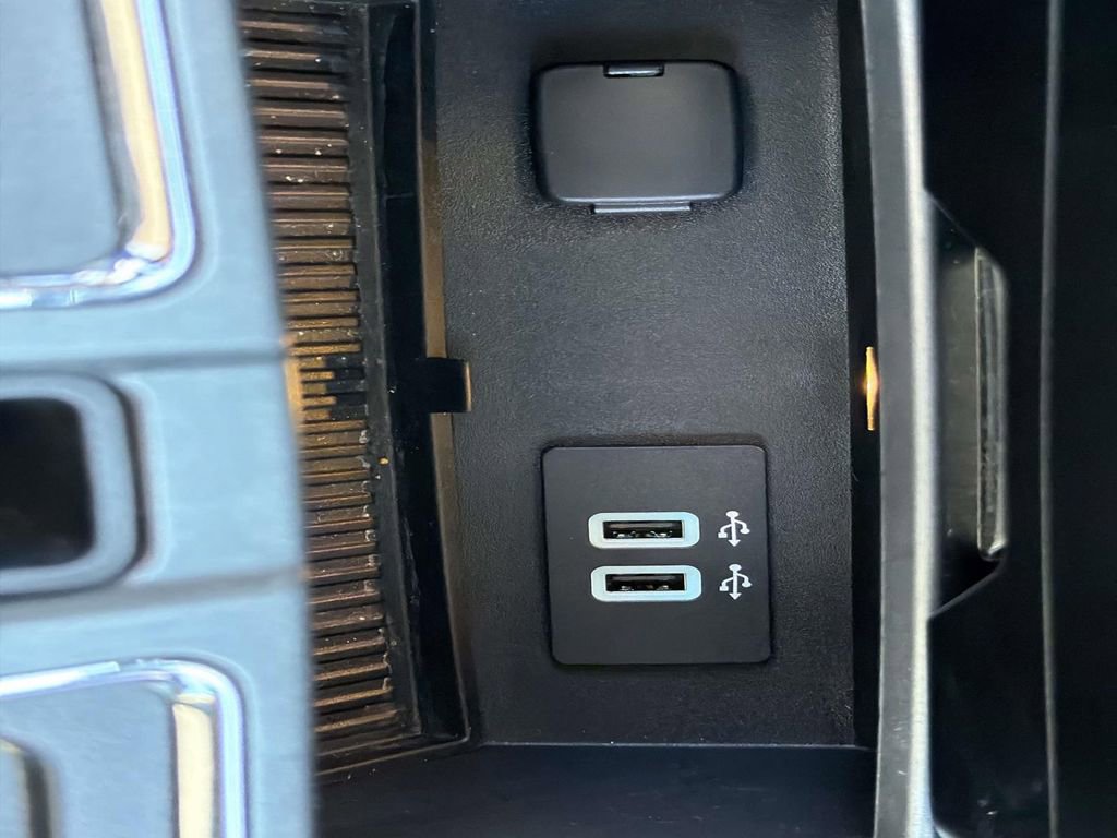 Used 2016 Ford F150 XLT w/ Equipment Group 302A Luxury image 37