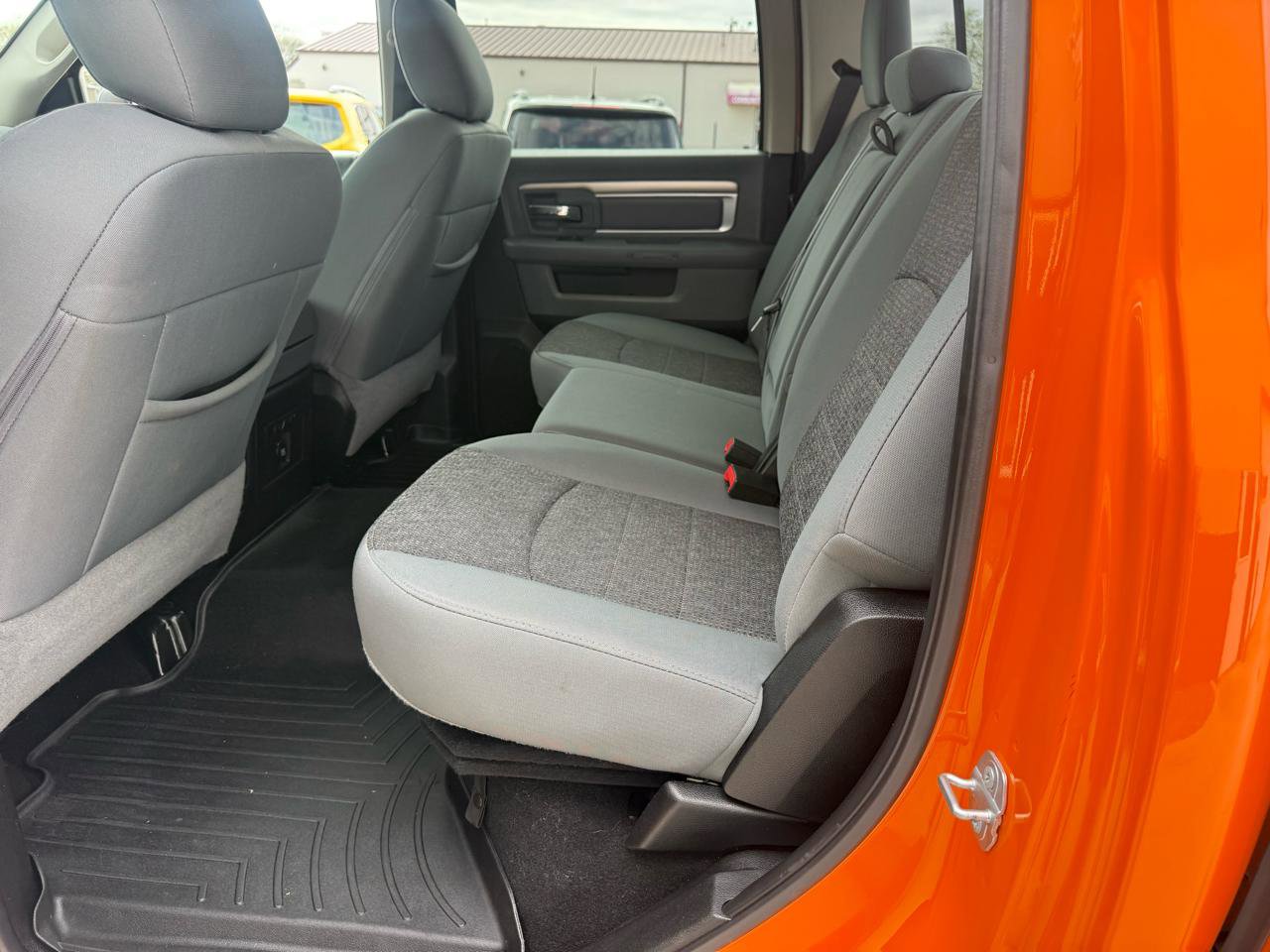 Used 2018 RAM 1500 Big Horn AWD/4WD image 12