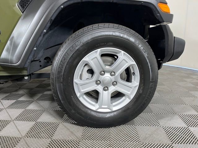 Used 2022 Jeep Wrangler Unlimited Sport AWD/4WD image 7
