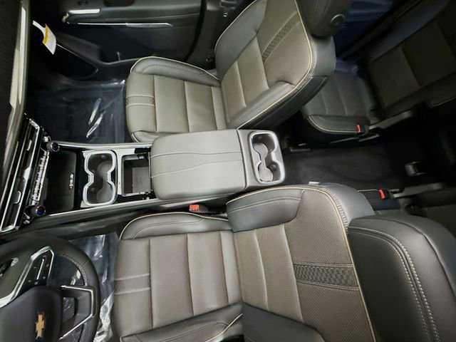 New 2026 Chevrolet Traverse High Country w/ LPO, Floor Liner Package image 25