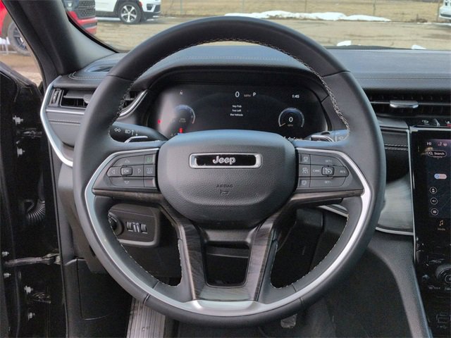 Certified 2024 Jeep Grand Cherokee L Limited w/ Luxury Tech Group II image 19