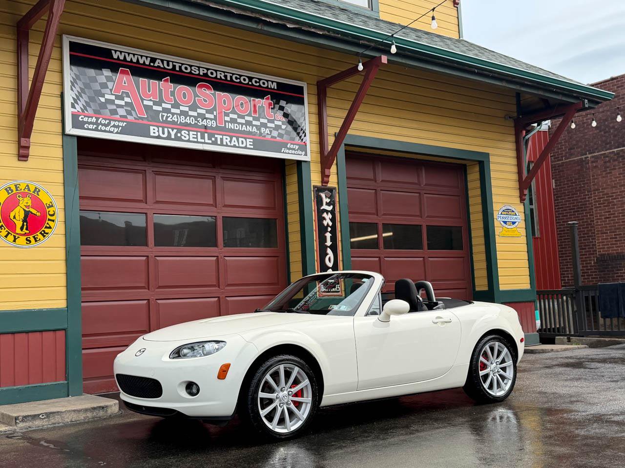 Used 2008 MAZDA MX-5 Miata Touring RWD image 18