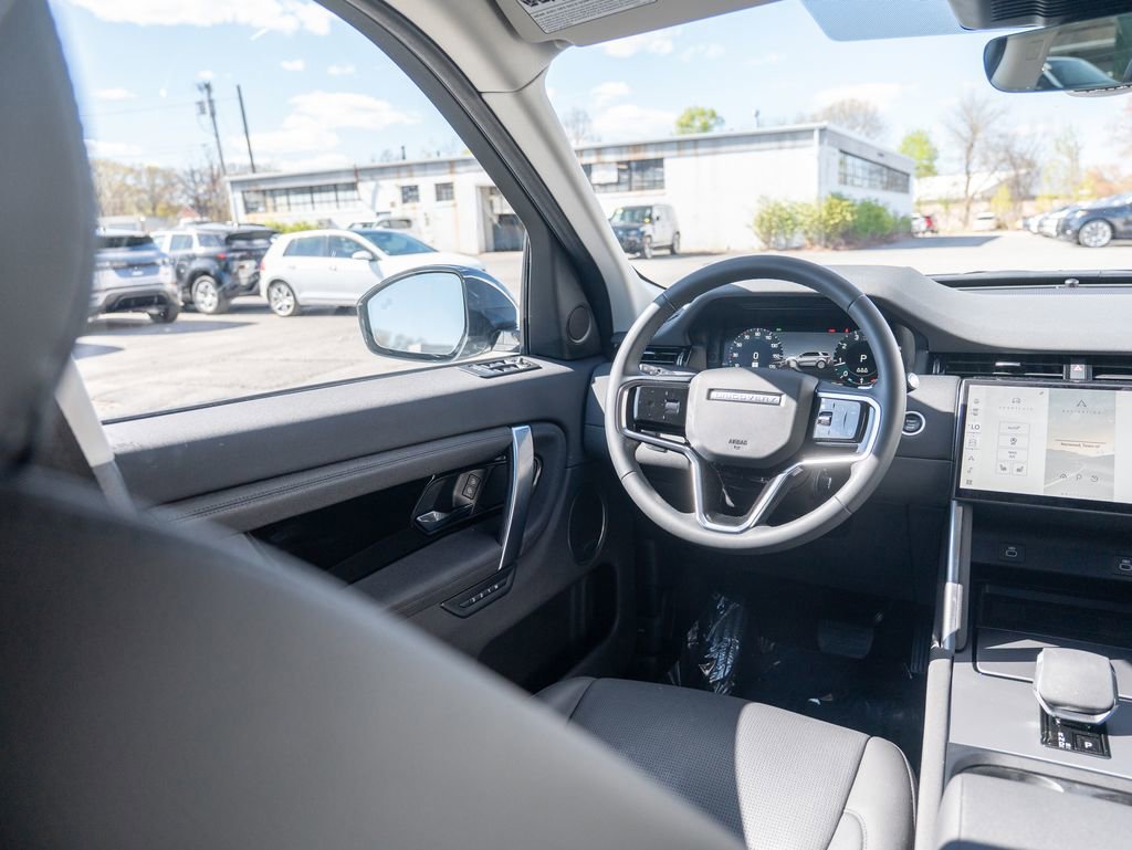 Certified 2025 Land Rover Discovery Sport S AWD/4WD image 19