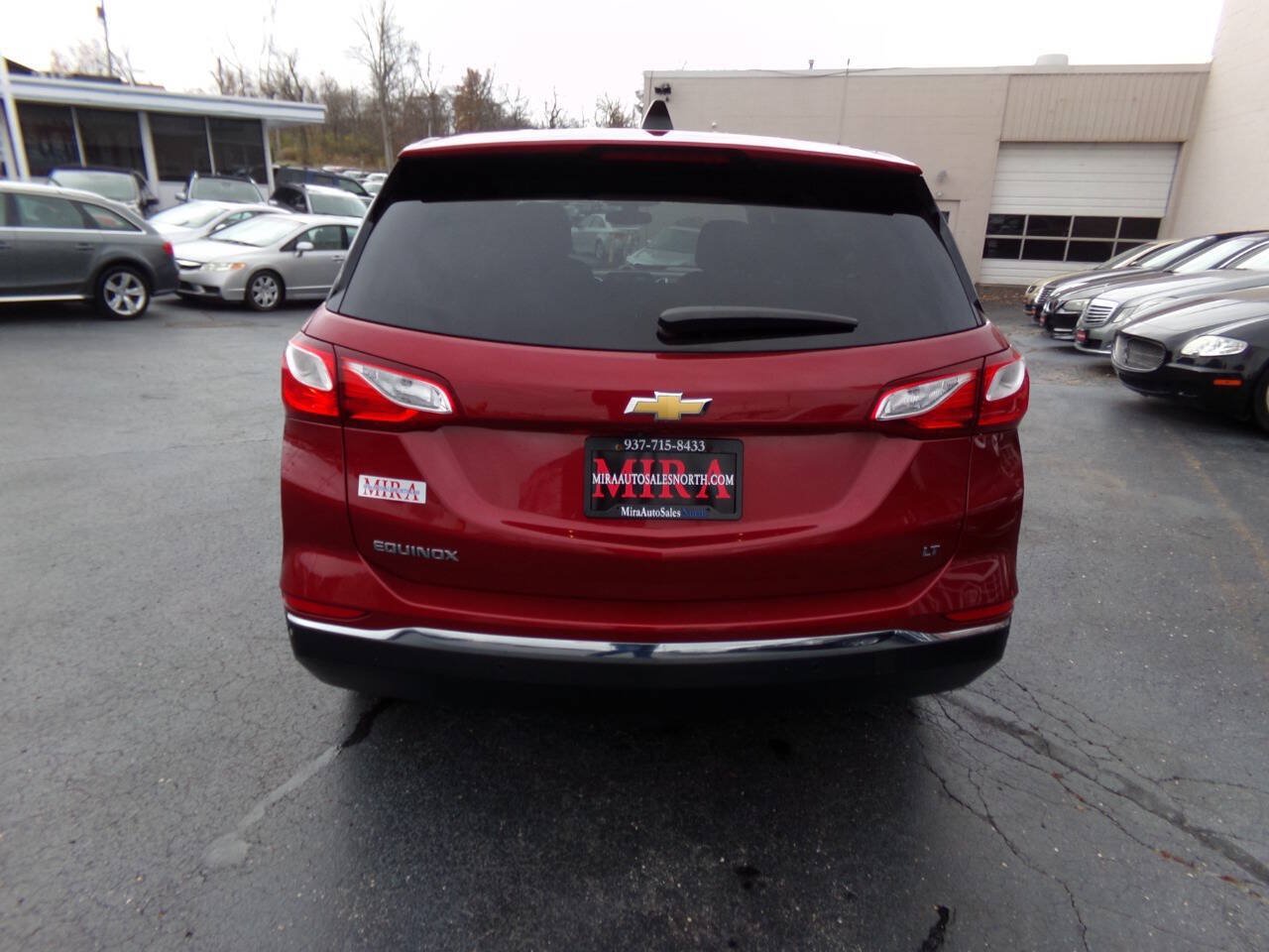 Used 2018 Chevrolet Equinox LT FWD image 3