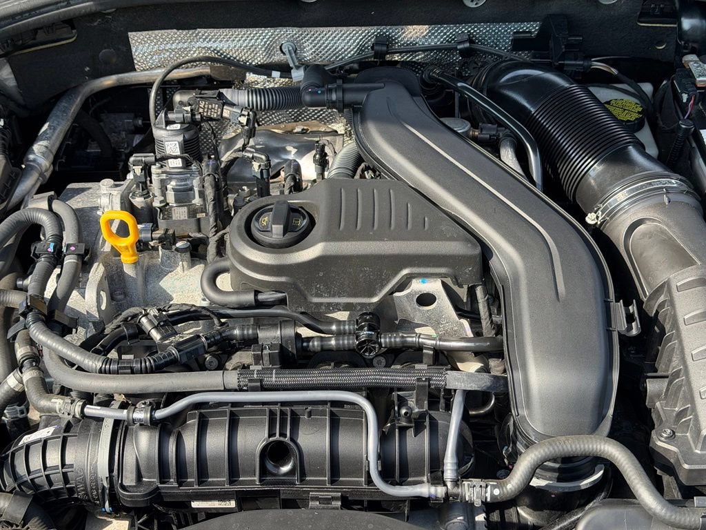 Used 2022 Volkswagen Jetta SE FWD image 37