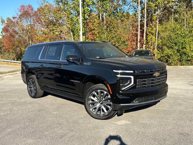 New 2026 Chevrolet Suburban High Country AWD/4WD image 2