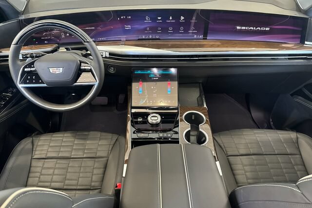 New 2026 Cadillac Escalade ESV Platinum Sport AWD/4WD image 13