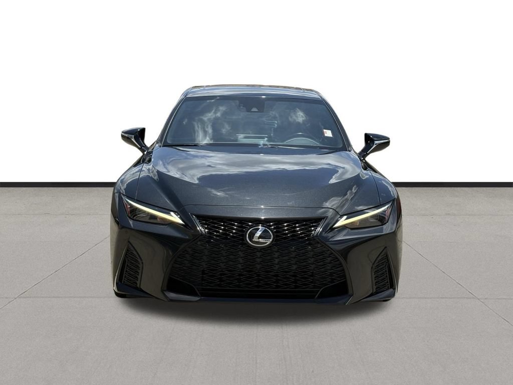 Used 2022 Lexus IS 350 F Sport RWD image 2