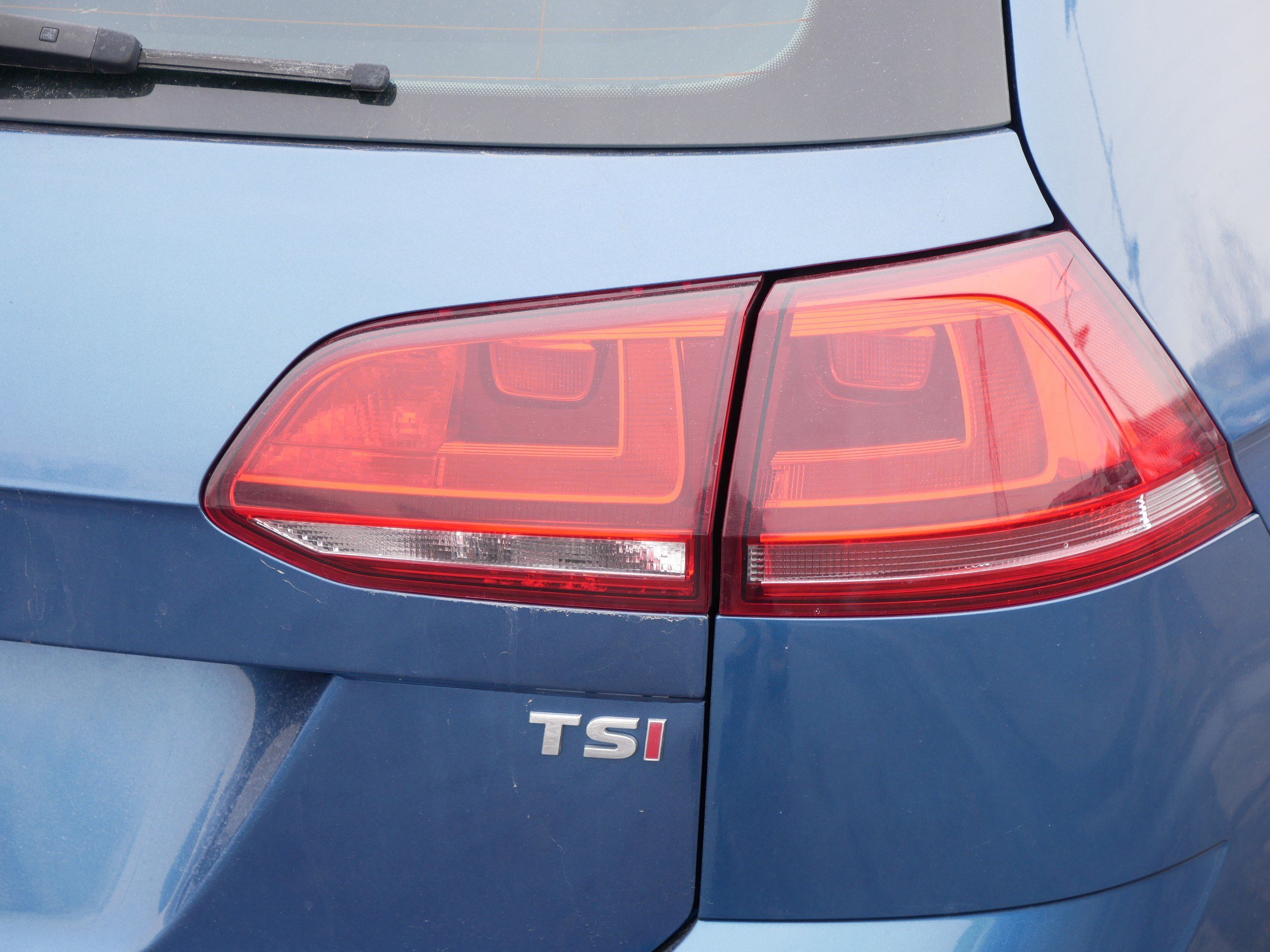 Used 2015 Volkswagen Golf SE image 17