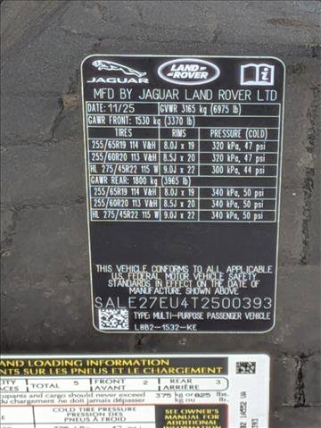 New 2026 Land Rover Defender 110 X-Dynamic SE image 17