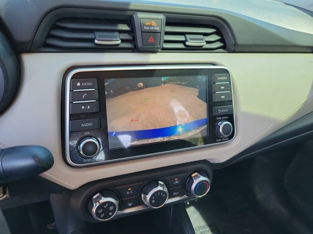 Used 2021 Nissan Versa SV FWD image 20
