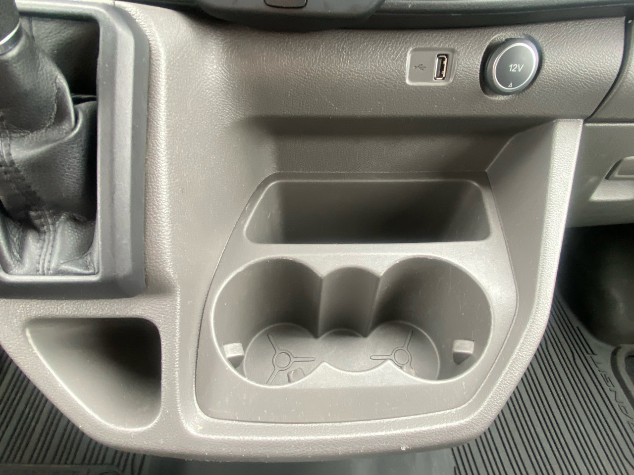 Used 2022 Ford Transit 250 Low Roof AWD image 33