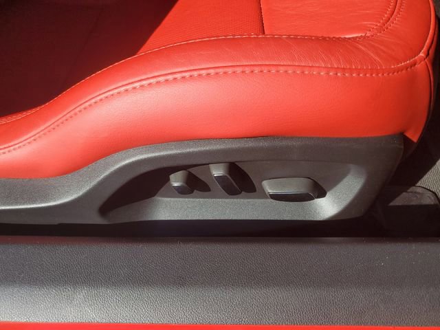 Used 2014 Chevrolet Corvette Base w/ 2LT Preferred Equipment Group image 10