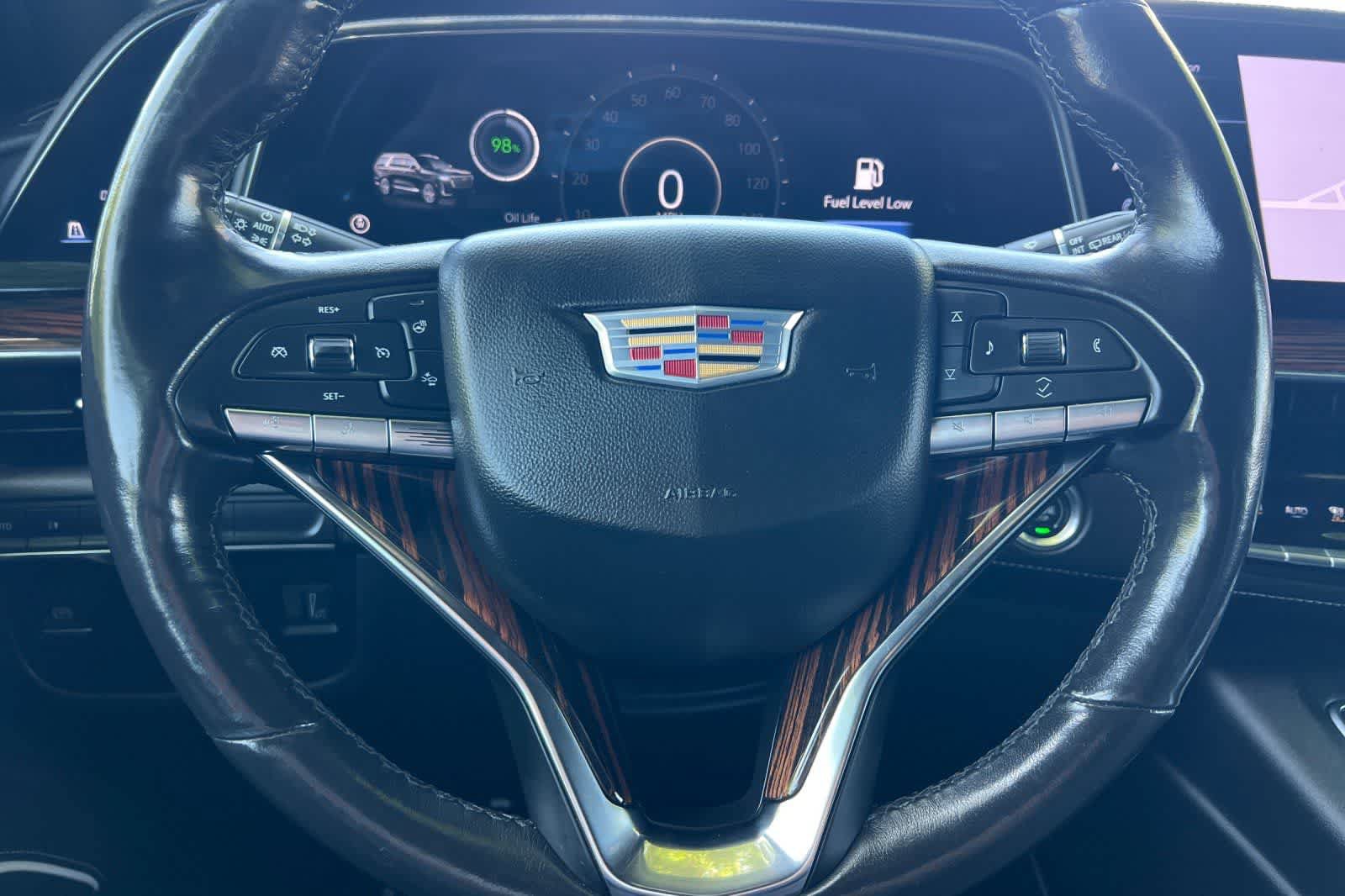 Used 2022 Cadillac Escalade ESV Luxury AWD/4WD image 32