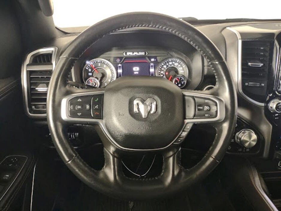 Used 2023 RAM 1500 Laramie AWD/4WD image 11