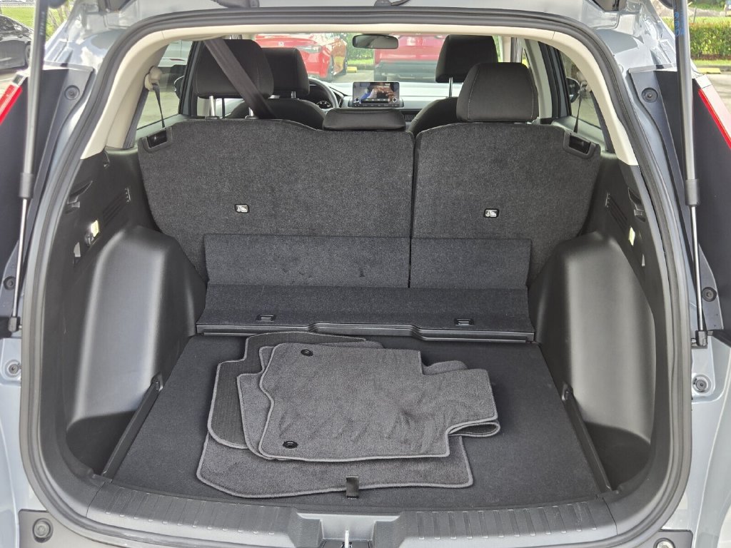 Certified 2025 Honda CR-V EX image 16