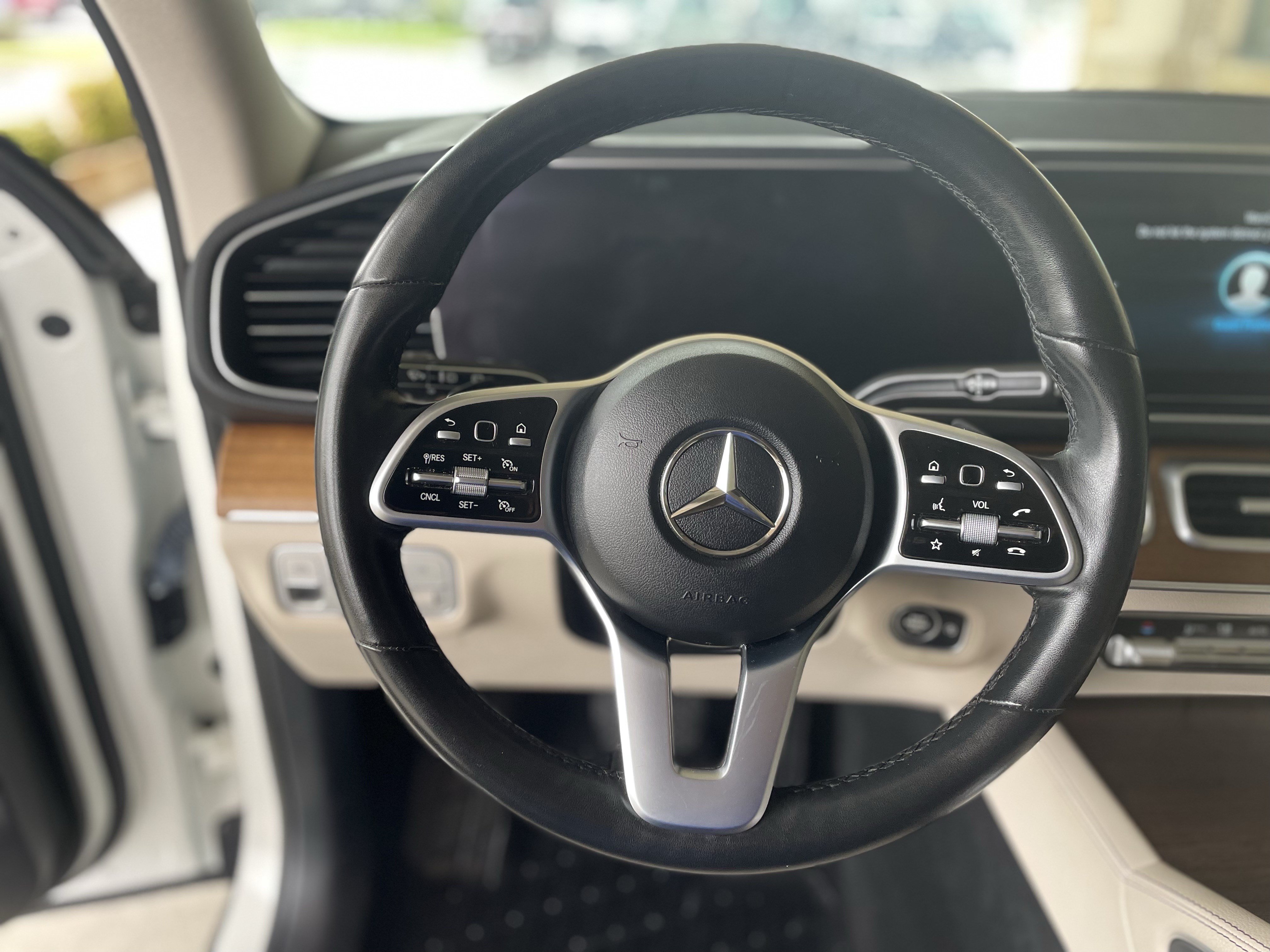 Used 2022 Mercedes-Benz GLE 350 image 23