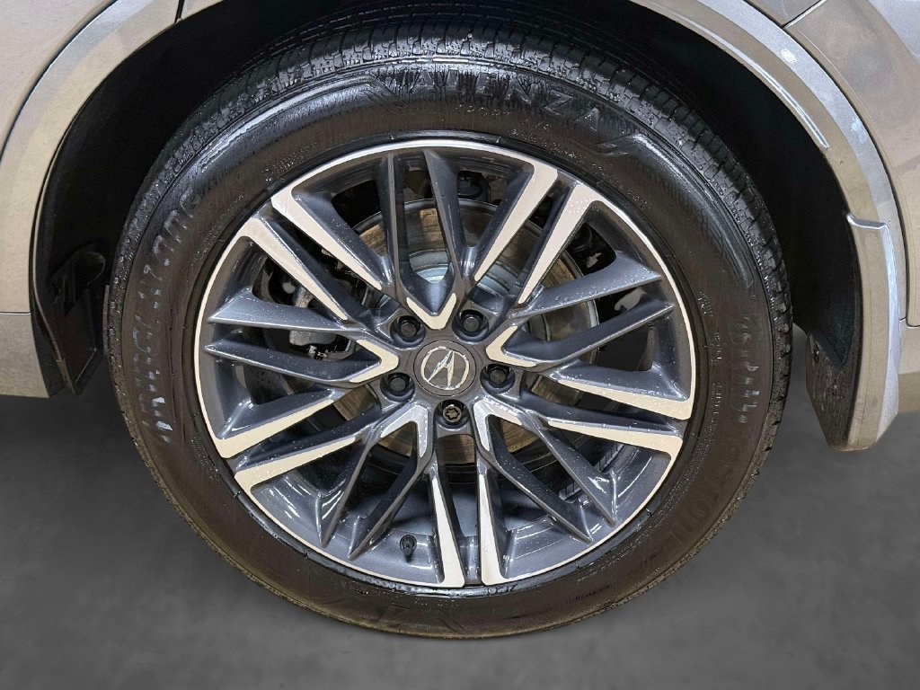 Certified 2026 Acura MDX w/ Advance Package AWD/4WD image 8